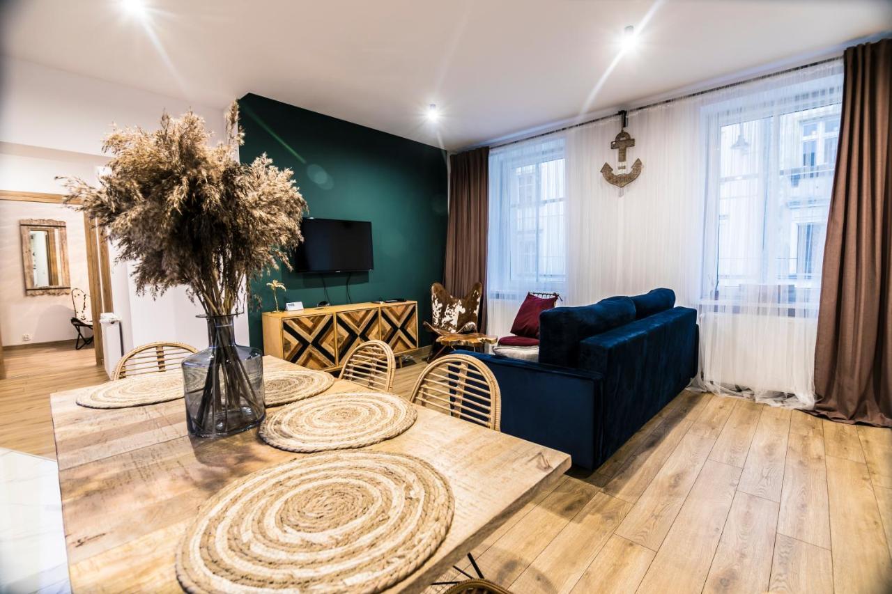 Ap Apartment'S Gdanska Walbrzych Ngoại thất bức ảnh