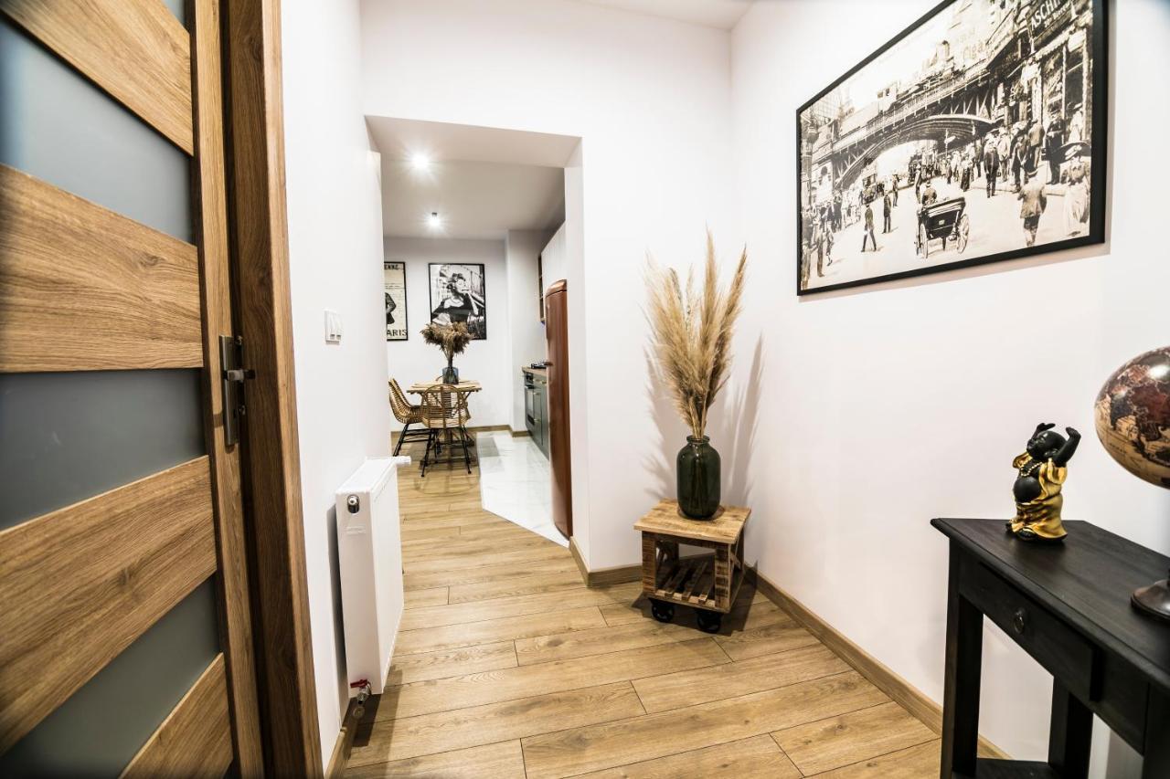 Ap Apartment'S Gdanska Walbrzych Ngoại thất bức ảnh